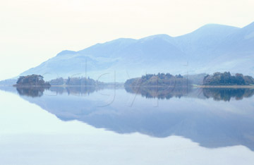 Comp image : ld01508 : A perfect reflection of distant misty fells in Derwentwater, in the English Lake District
