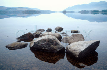 Comp image : ldm0104 : Derwentwater, in the English Lake District, looking north towards Keswick and a reflection of the distant fells