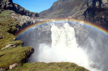 Comp image : torf0309 : Rainbow over the Markarfljót Gorge [Markarfljot Gorge], Iceland