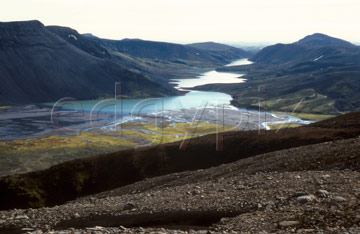 Comp image : torf0810 : Looking along the Hólmsarlón [Holmsarlon] lake, from the approach to the Torfajökull [Torfajokull] icecap, Iceland